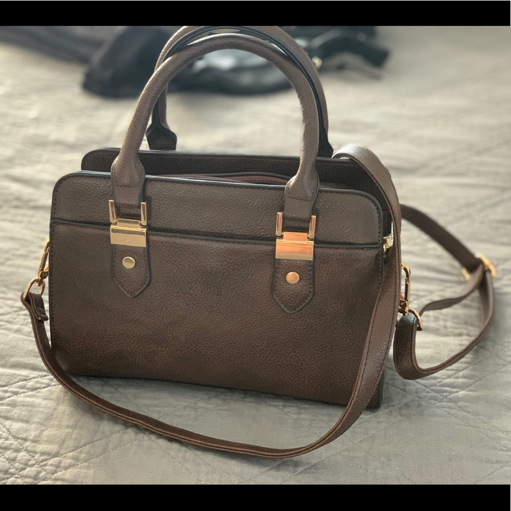 👜 BROWN VEGAN LEATHER PURSE